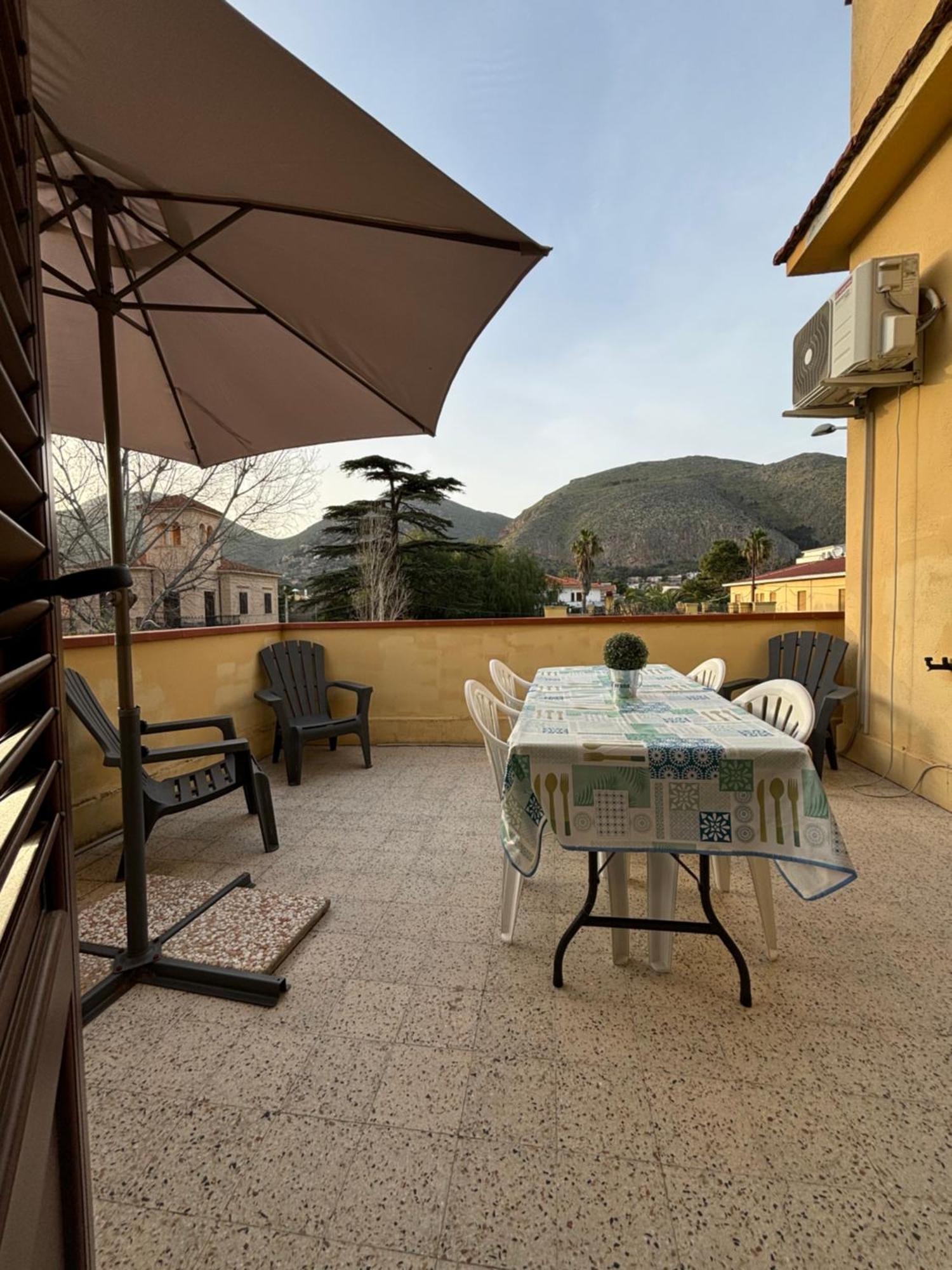 Mondello Sicily House Hotel ภายนอก รูปภาพ