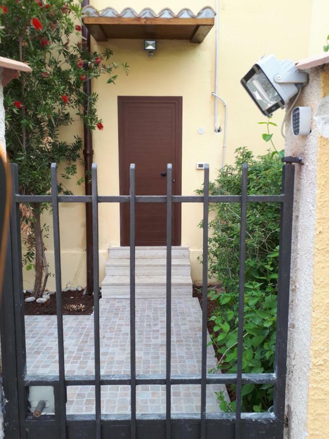 Mondello Sicily House Hotel ภายนอก รูปภาพ